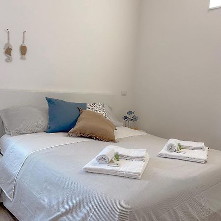La Marina - Rooms In Stintino Exterior photo