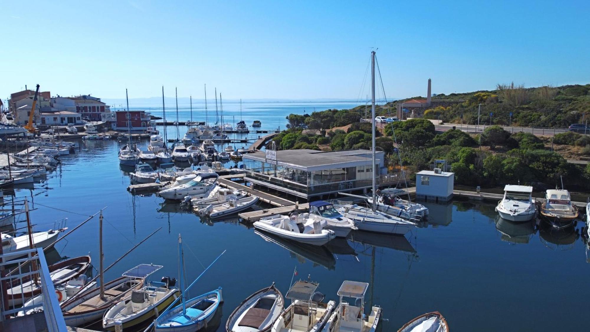 La Marina - Rooms In Stintino Exterior photo