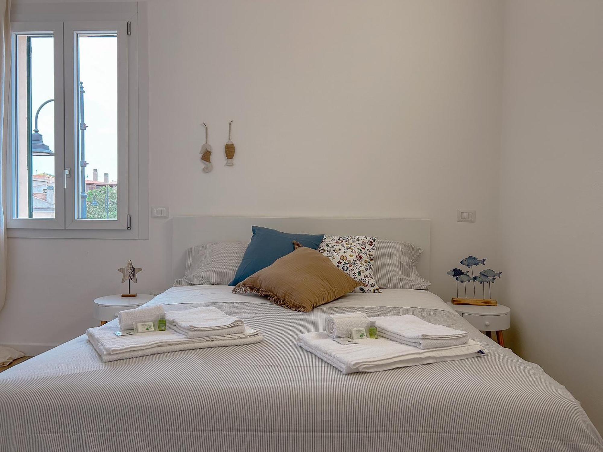 La Marina - Rooms In Stintino Exterior photo