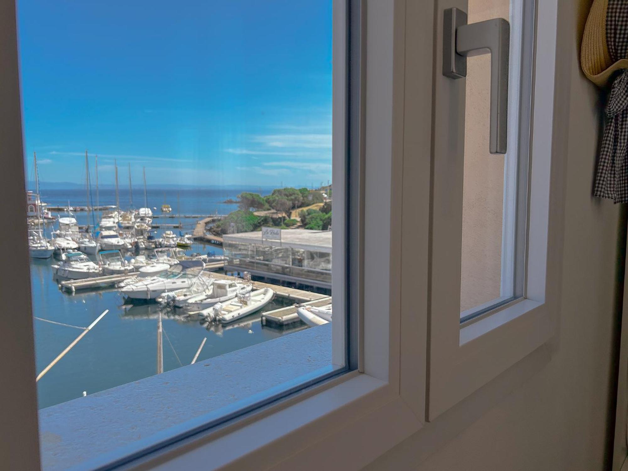 La Marina - Rooms In Stintino Exterior photo